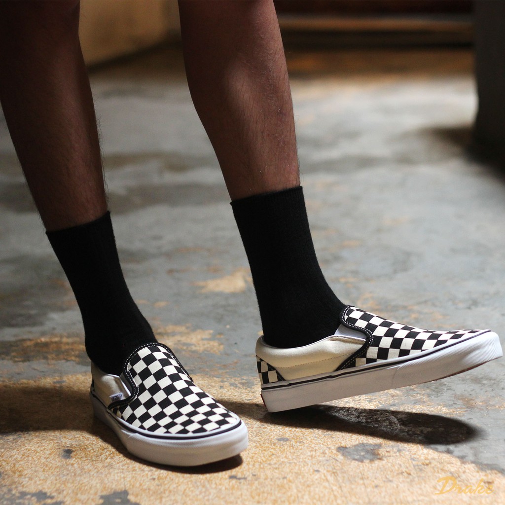 Giày sneakers Vans Classic Slip On Black&White VN000EYEBWW