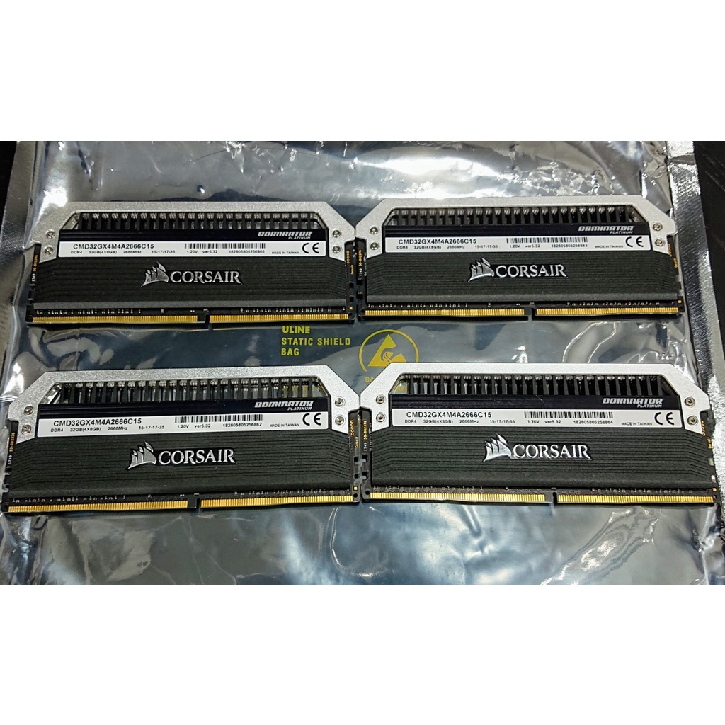 Cặp Ram Cosair Dominator Platinum có RGB và không có RGB, kit 32GB và 16GB