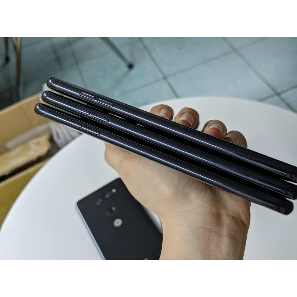 Điện thoại V30 Plus 128GB 1 Sim  nguyên zin máy đẹp.Ship COD toàn Quốc