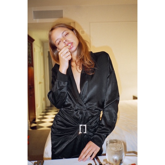 ZARA Đức - Đầm chính hãng auth new tag cao cấp có sẵn sale váy satin đen nút trang sức bạc đính đá lụa 3067/328