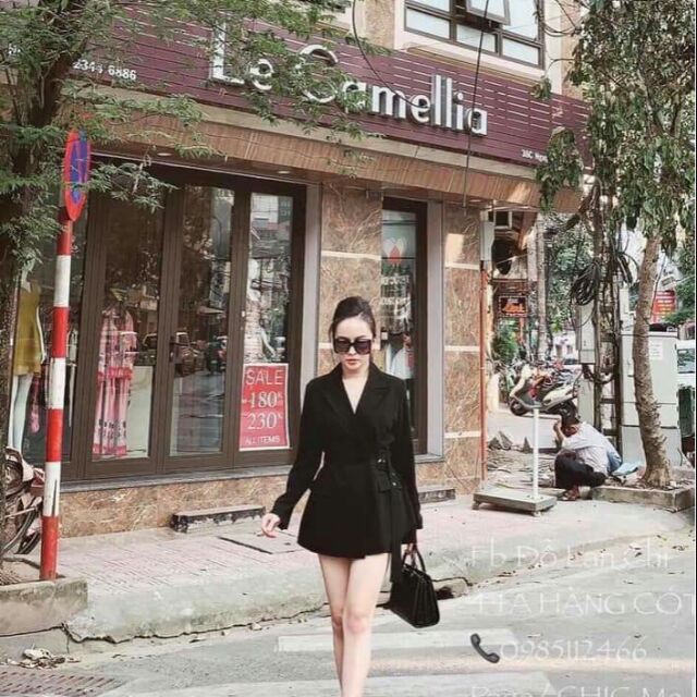 Áo Vest đen nữ