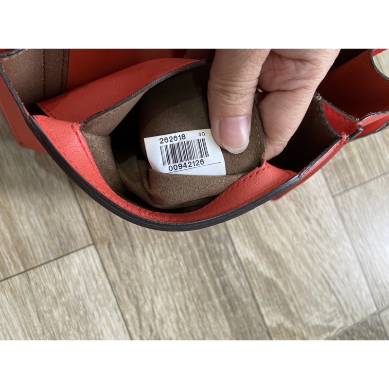 Túi si hiệu Furla