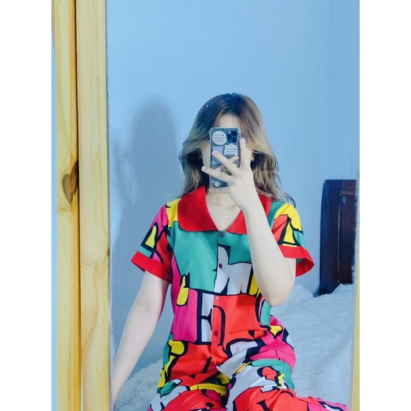 🪴🪴ĐỒ BỘ PIZAMA CHẤT LỤA HOẠ TIẾT LẠP THỂ | BigBuy360 - bigbuy360.vn