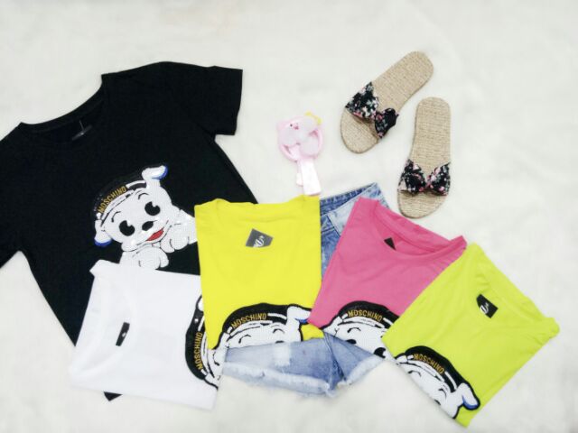 Áo thun croptop thêu hình chó