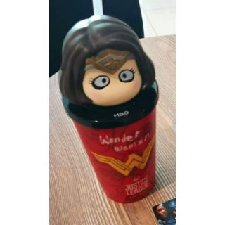 Ly nhựa mô hình wonder woma