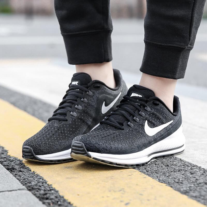 Sẵn auth giày Nike air zoom 13 săn sale