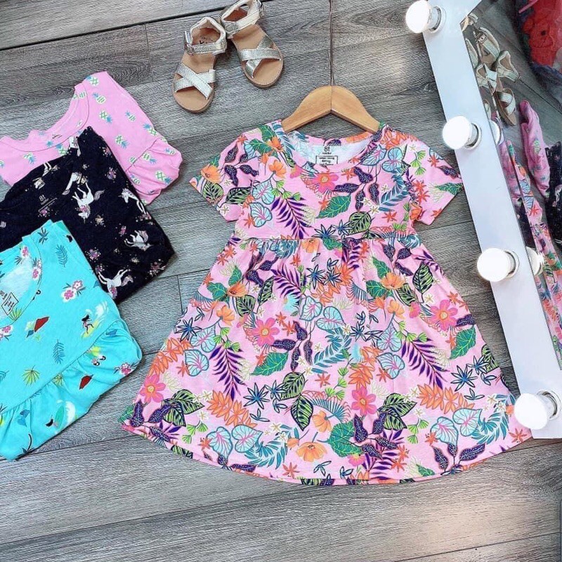 Váy cọc tay bé gái