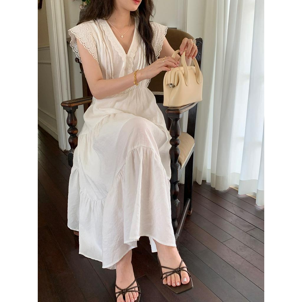 Đầm Ren Không Tay Lưng Cao Cổ V Thời Trang Quý Phái 61773