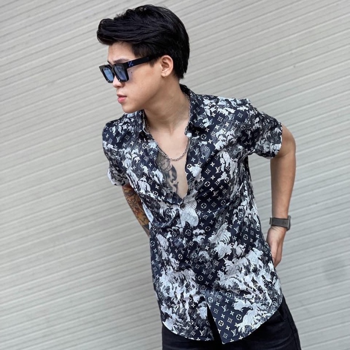 Áo sơ mi Nam Nữ ⚡ CAO CẤP ⚡ Sơ mi Tay ngắn LV Hoạ tiết – District 13