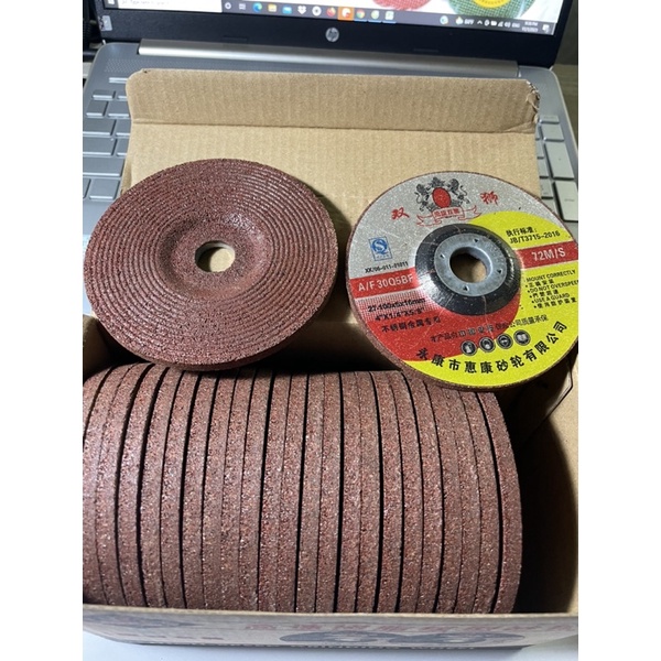 Đá mài sắt 1 tấc sư tử lionking màu đỏ kích thước 100x6x16mm