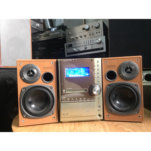 Dàn mini Kenwood SL-3MD - chế độ chỉnh EQ, tăng bass cho âm thanh hay, bass sâu. CD, MD đọc tốt, kết nối AUX.