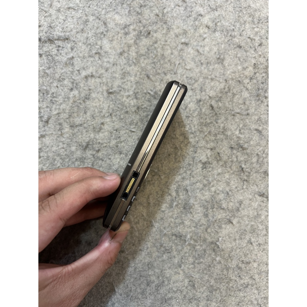 Điện thoại Sony ericsson K770i chính hãng