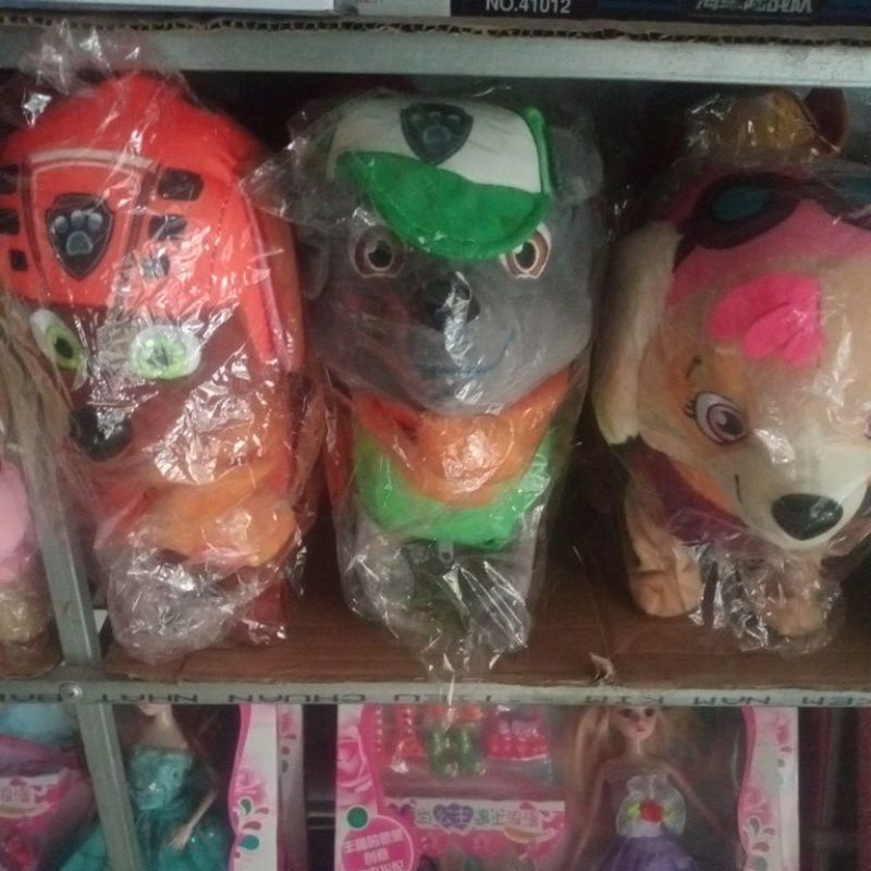Chó cứu hộ biết hát,đi,lắc mông