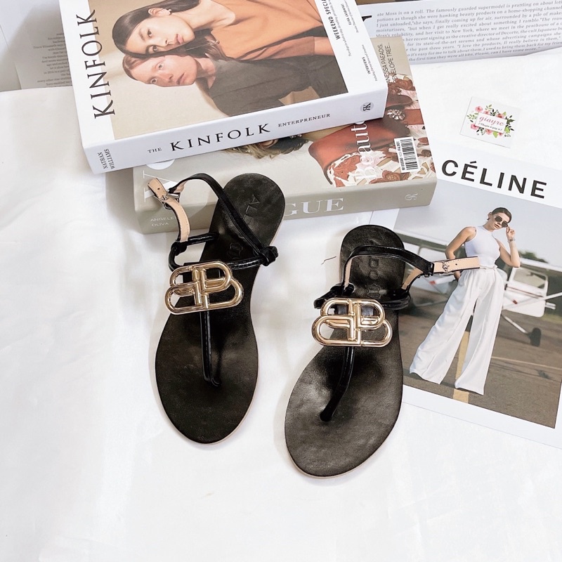 Sandal kẹp da nhũ khóa Đá O+ khoá B  (loại 1)