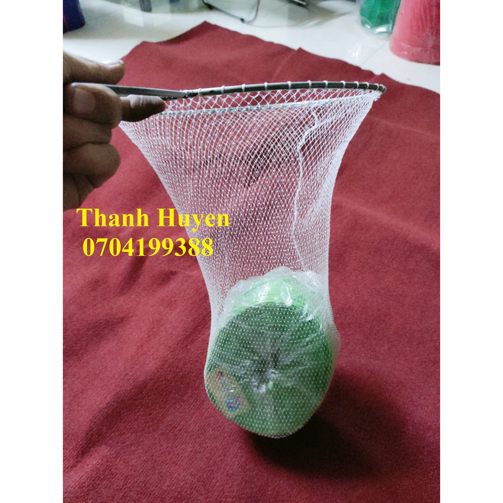 Vợt cá bằng dù đan tay