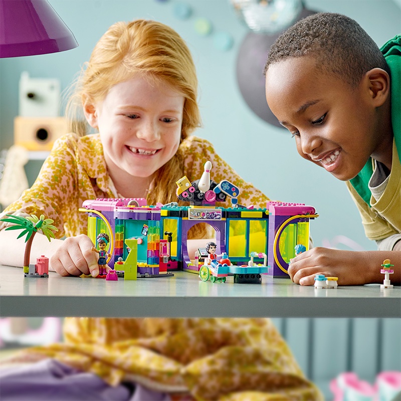 Đồ Chơi LEGO Khu Vui Chơi Giải Trí Thành Phố Heartlake 41708 (642 chi tiết)