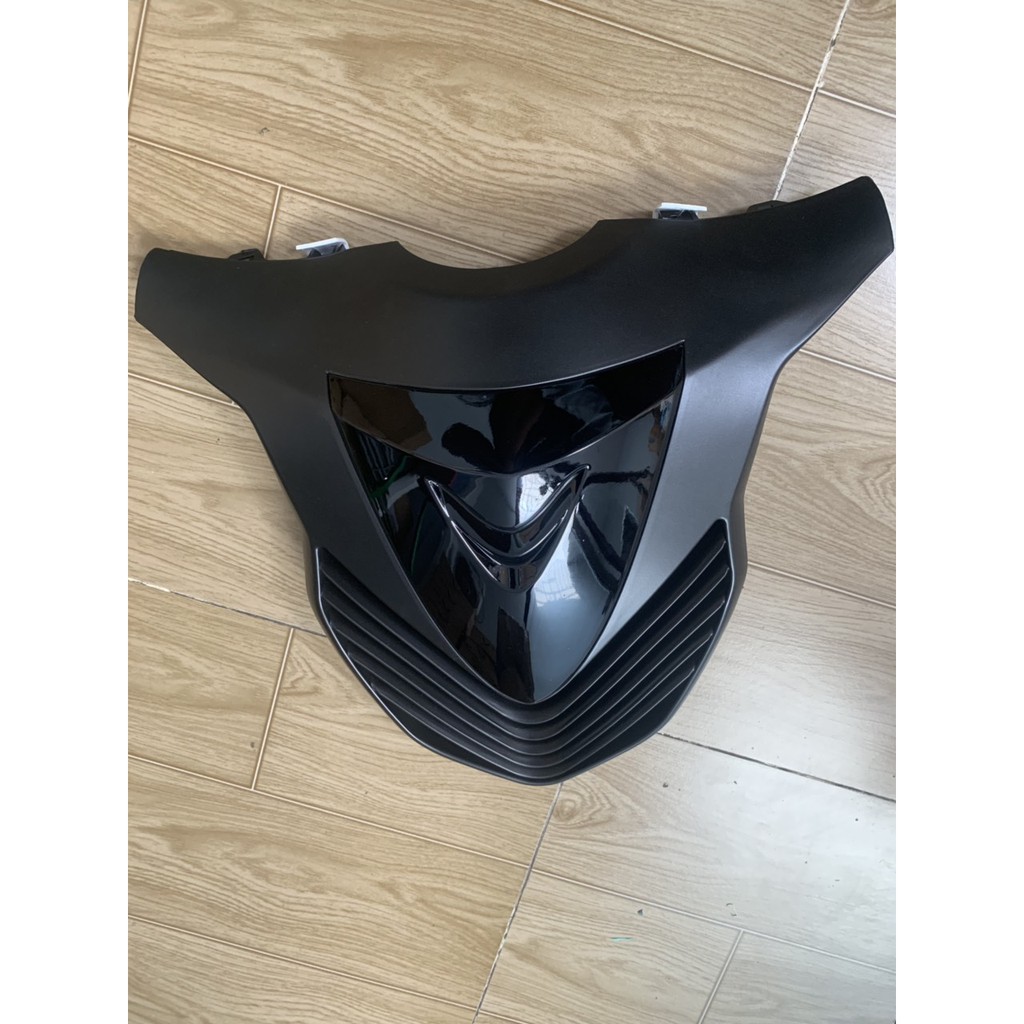 Mặt nạ sh 2020 màu đen nhám ở giữa đen bóng