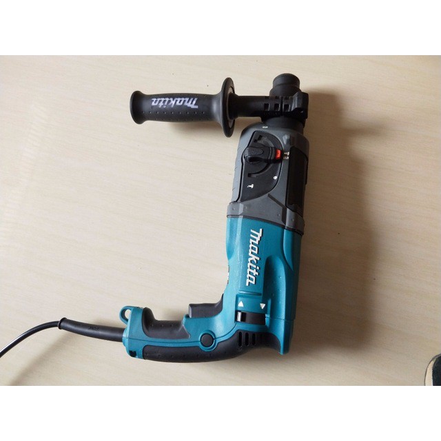 Máy Khoan Bê Tông Makita Hr2470F-Đủ 3 Chức Năng Khoan Sắt, Gỗ, Khoan Bê Tông Và Đục Bê Tông - Xuất Xứ Thái Lan.