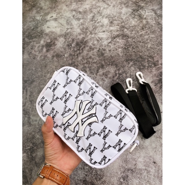 (ảnh thật) TÚI ĐEO CHÉO MONOGRAM CROSSBODY BAG WHITE/BLACK