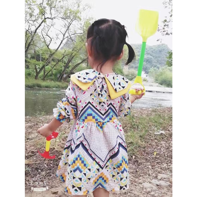 Váy be dài tay phối hoạ tiết thổ cẩm cho bé gái  N01095