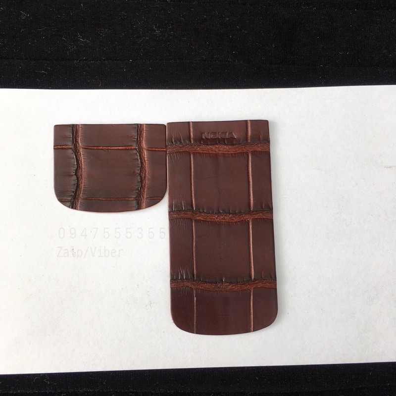 Miếng dán da nokia 8800 da cá s.ấu xịn màu nâu