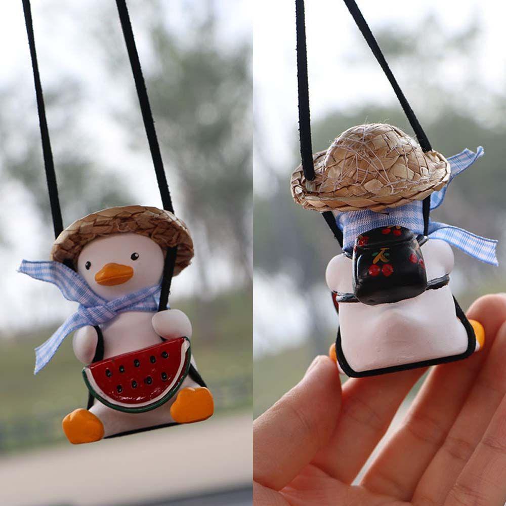 Dây Treo Trang Trí Gương Chiếu Hậu Xe Hơi Hình Chú Vịt Con Đáng Yêu