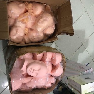 Mặt Manocanh học Massage - Nối mi....