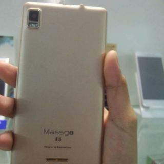 Điện thoại Massgo E5 16GB