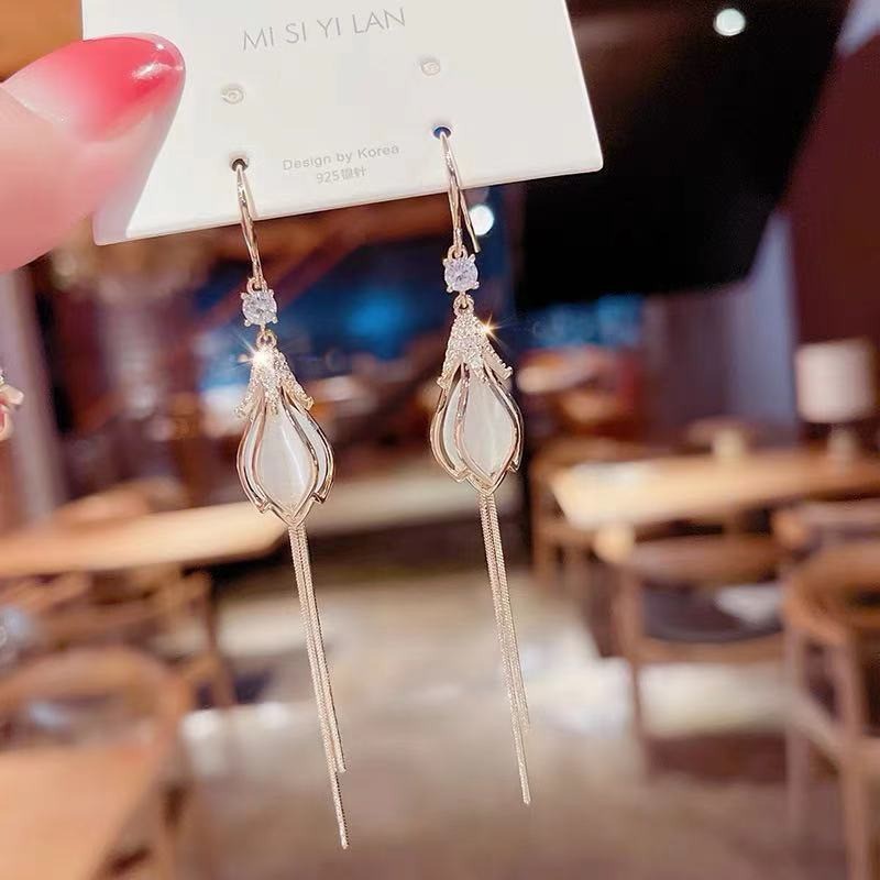 Bông tai bạc 925, Khuyên tai dáng dài phong cách thời trang Hàn Quốc nữ tính - B30