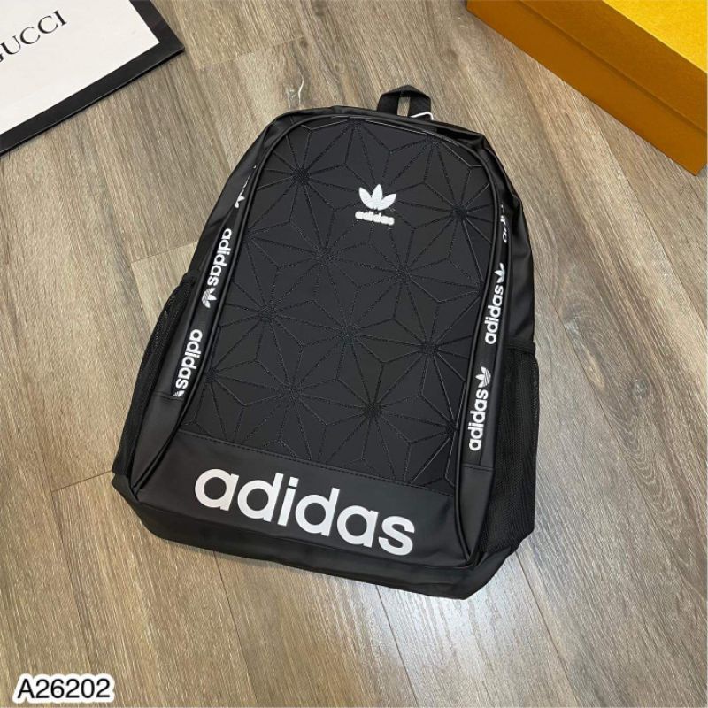 Balo Adidas phong cách unisex phù hợp cho cả nam và nữ - Balo tiện dụng