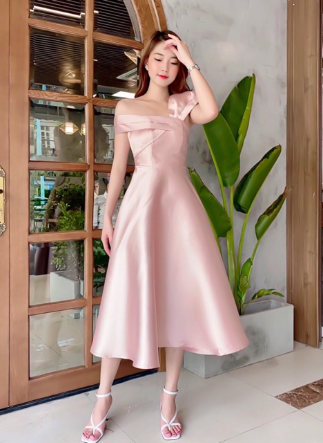 Đầm dự tiệc cao cấp lệch vai tafta nhũ | BigBuy360 - bigbuy360.vn