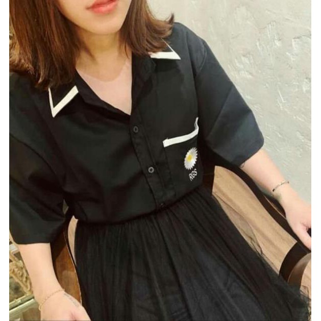 Áo sơ mi trơn cotton thêu trái tim unisex nam nữ couple cặp đôi - trắng đen ་