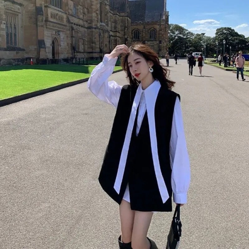 Set sơ mi+gile phong cách Pháp