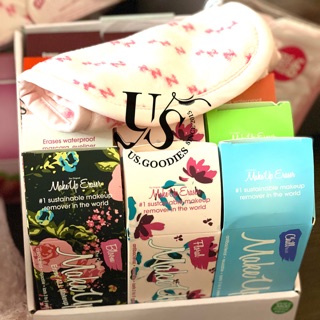 Khăn tẩy trang MAKEUP ERASER chỉ dùng nước, không hoá chất