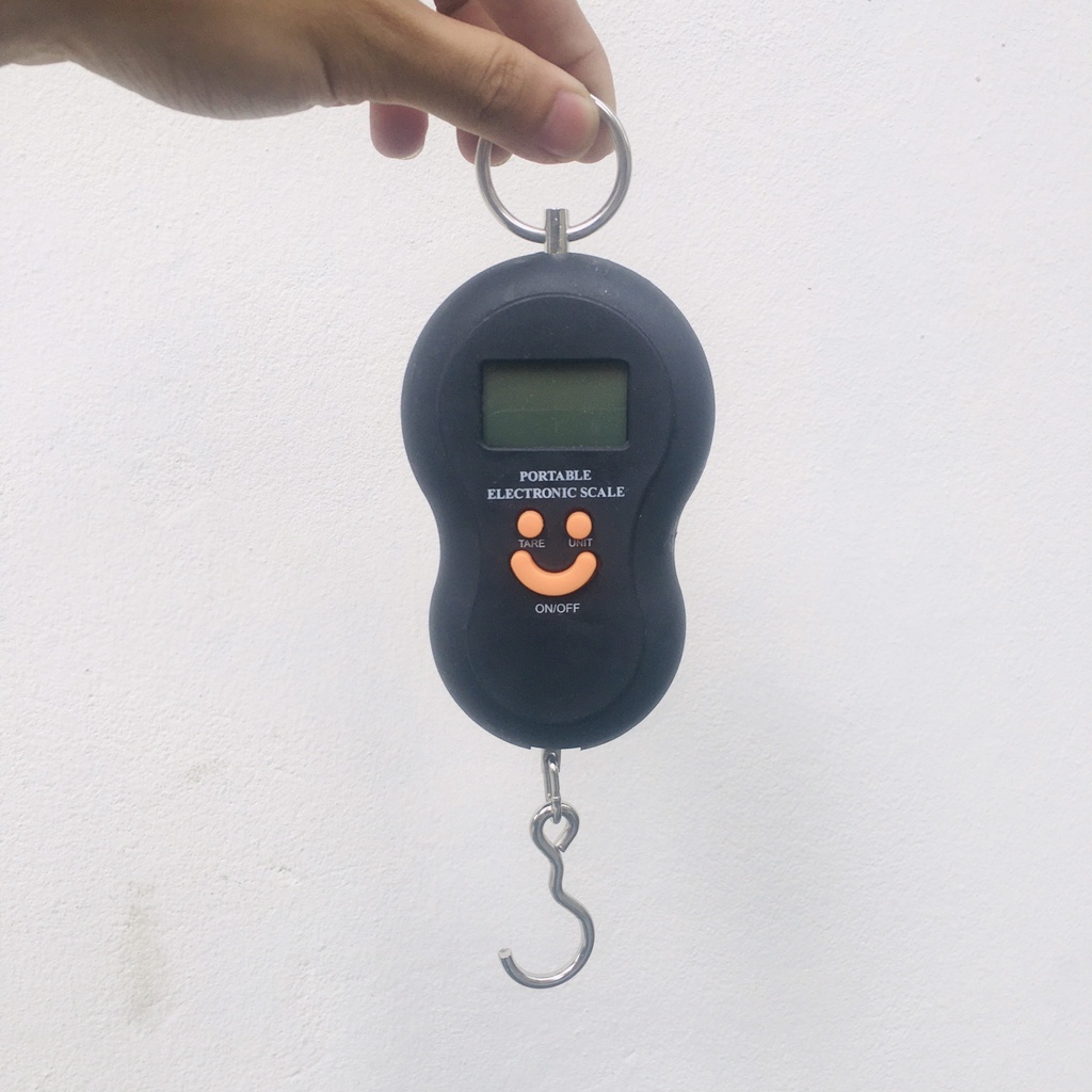 Cân móc điện tử cầm tay tải trọng 50kg chuyên dùng cân cá khi đi câu hoặc vật dụng trong nhà