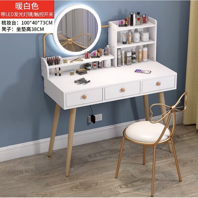 bàn trang điểm phong cách hiện đại có đèn lED  ( kèm ghế )