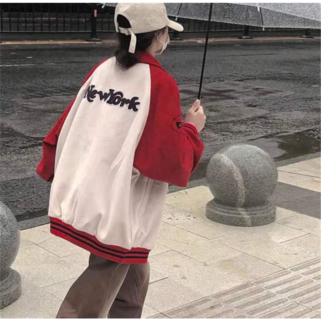 Áo khoác Bomber tay đỏ  form rộng nam nữ - Hình thêu (Form rộng)-Áo khoác nam nữ from rộng unisex | BigBuy360 - bigbuy360.vn