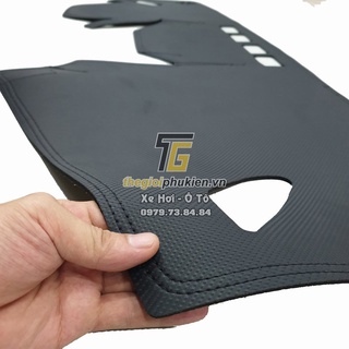 Thảm da Taplo Subaru Forester vân Carbon cao cấp