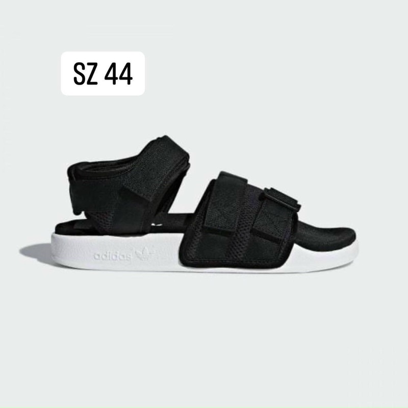 Giày adidas chính hãng