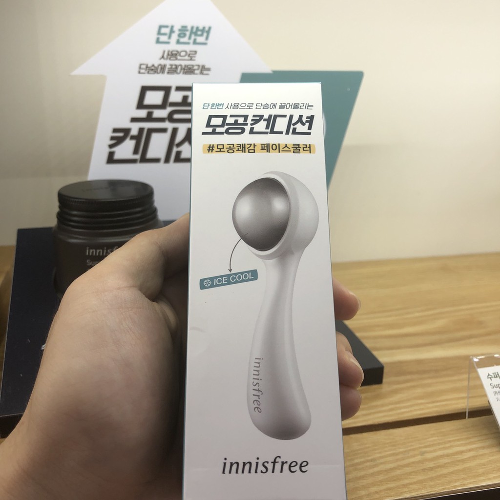 Thanh lăn lạnh Innisfree Ice Cool