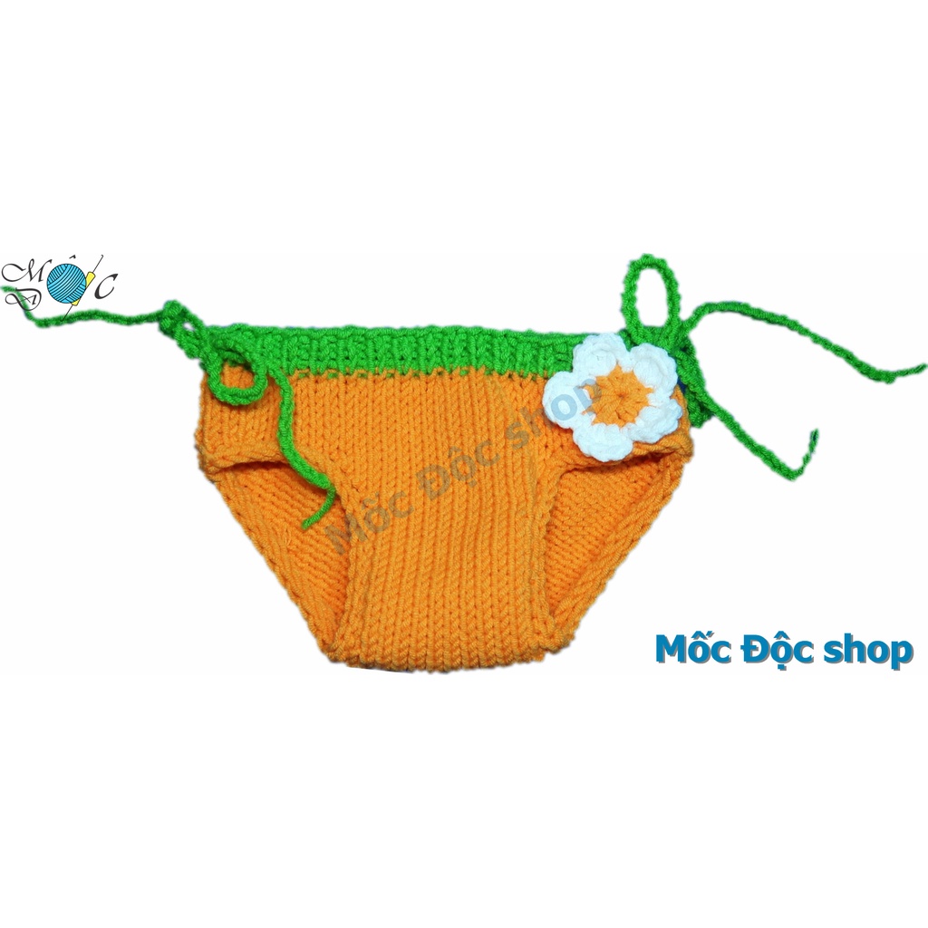 Bikini len cà rốt cho bé gái