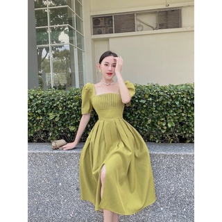 Đầm xoè cổ vuông xếp ly ngực