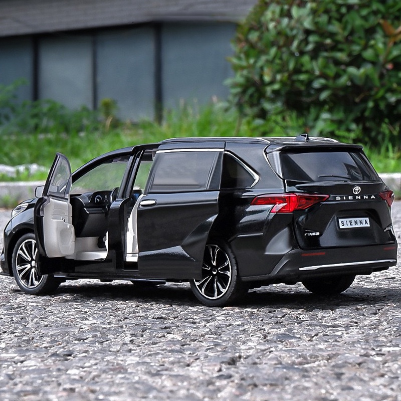 Mô Hình Xe Hơi Toyota Sienna Bằng Hợp Kim Tỉ Lệ 1: 24