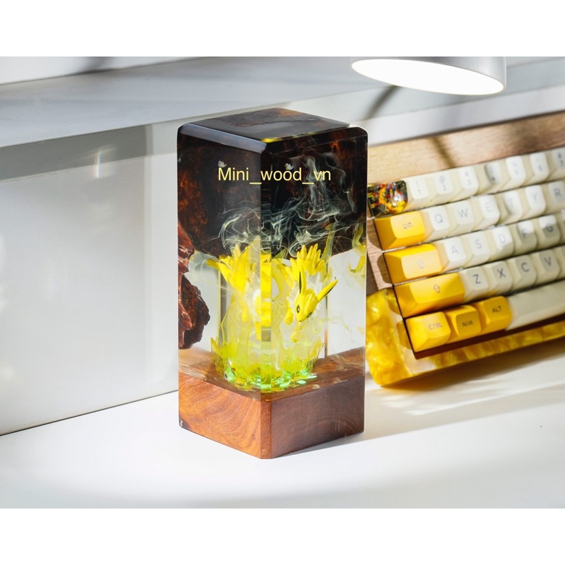 Đèn gỗ resin Pokemon Jolteon.Lamp resin Pokemon Jolteon