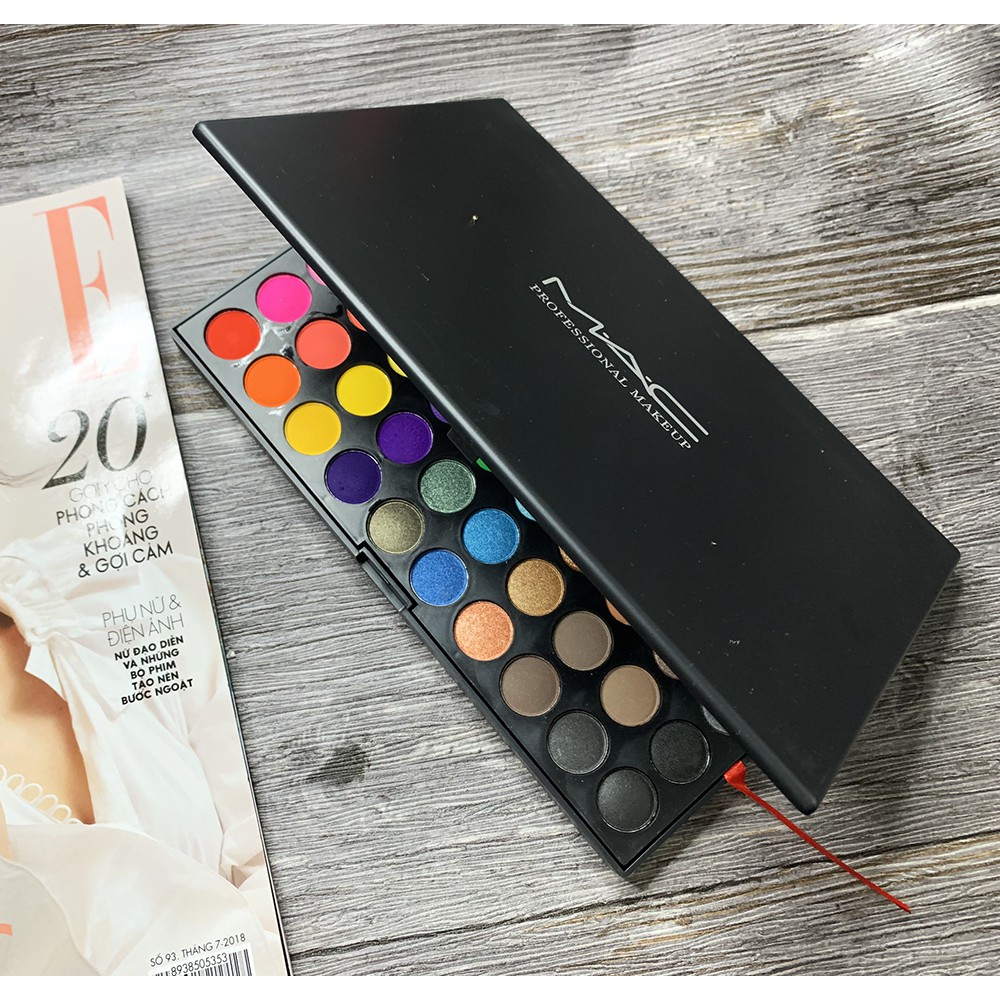 Bảng Phấn Mắt Trang Điểm Chuyên Nghiệp Đa Năng 82 Ô ( phấn mắt , má hồng , tạo khối, son môi | BigBuy360 - bigbuy360.vn