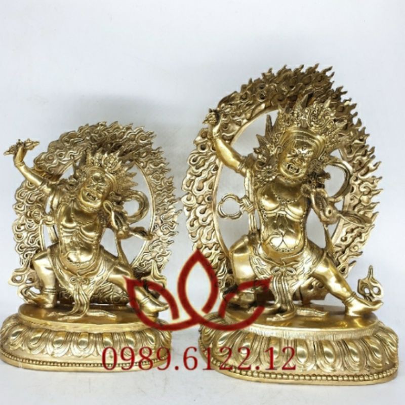 Tôn tượng Hộ Pháp Kim Cang Thủ Bồ Tát Mật tông