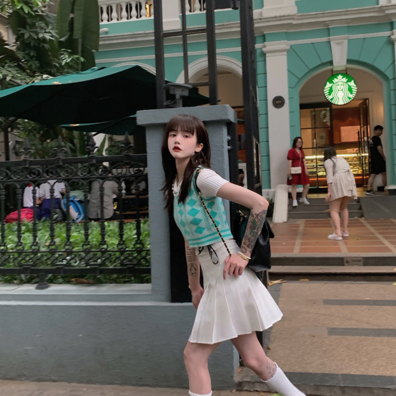 Áo Dệt Kim Sát Nách Màu Xanh Lá Phong Cách Mỹ 172013 | BigBuy360 - bigbuy360.vn