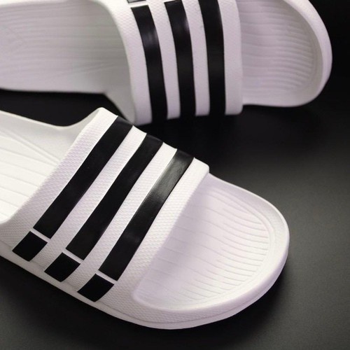 Dép nam quai ngang đúc liền nguyên khối chất siêu nhẹ (màu đỏ kẻ sọc đen)