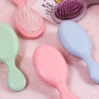 Lược Chải Tóc Xoăn Matxa Da Đầu Đính Charm Dễ Thương