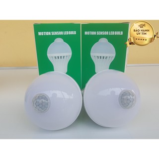 Combo 2 bóng LED cảm biến chuyển động